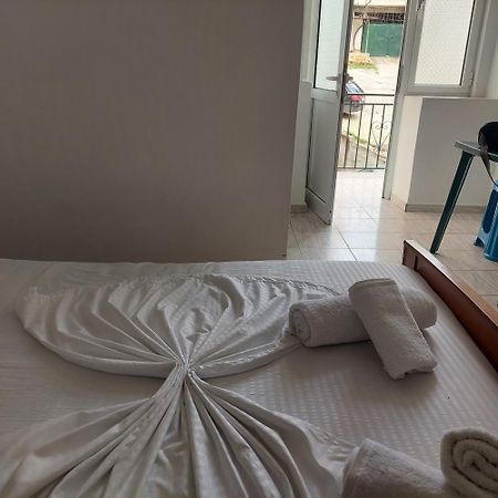 Casa Mia Economy Condos Sarande Exterior photo