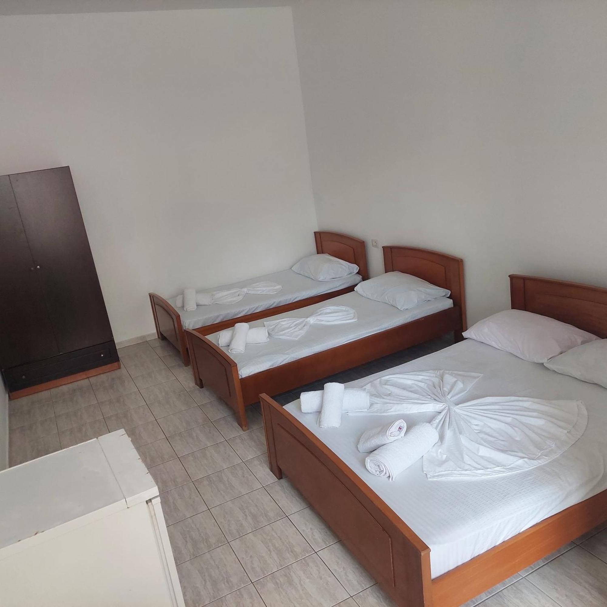 Casa Mia Economy Condos Sarande Exterior photo